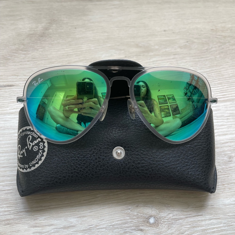 RayBan Aviator Light Ray with Green Lenses